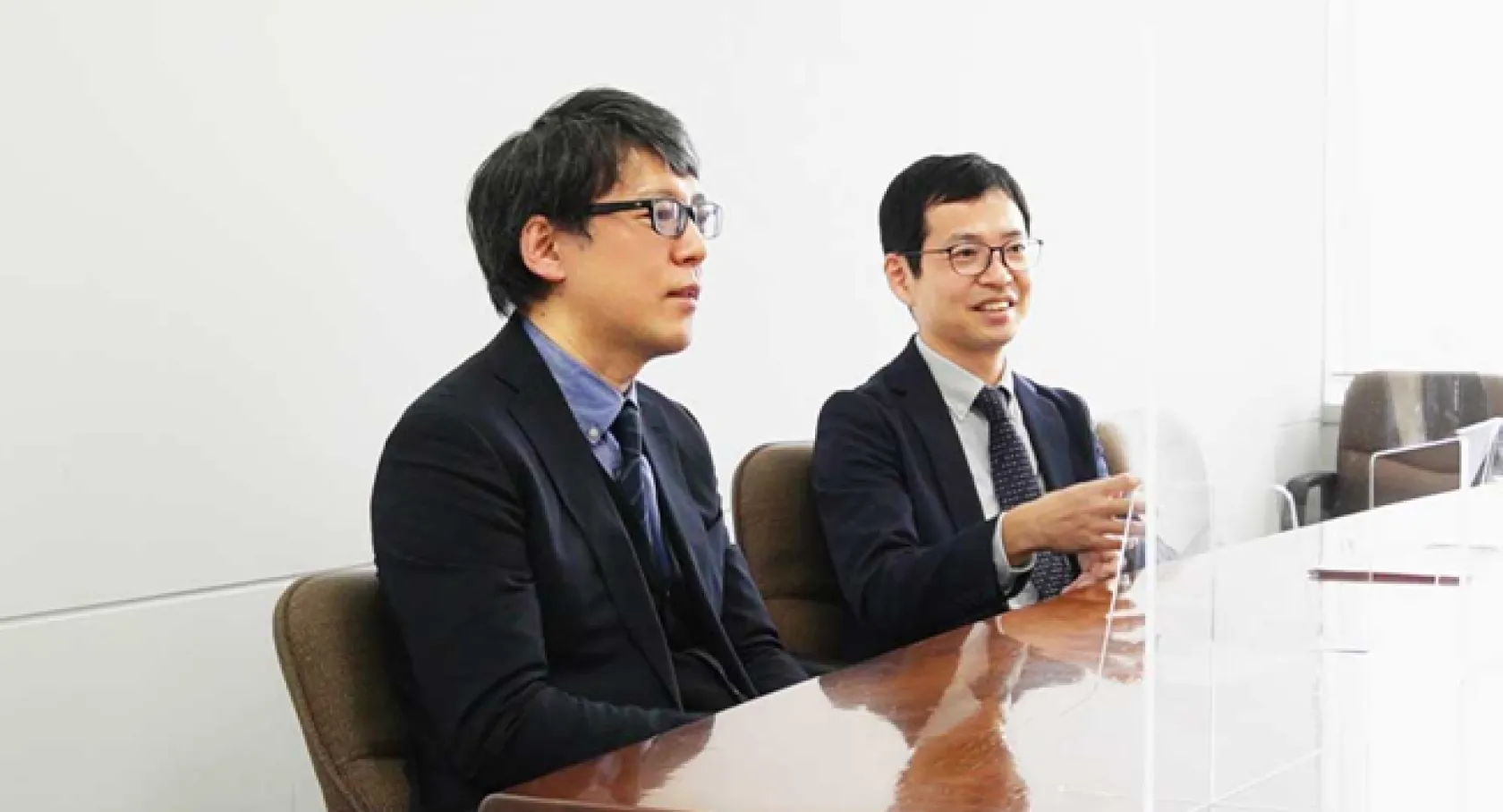 工場正面図