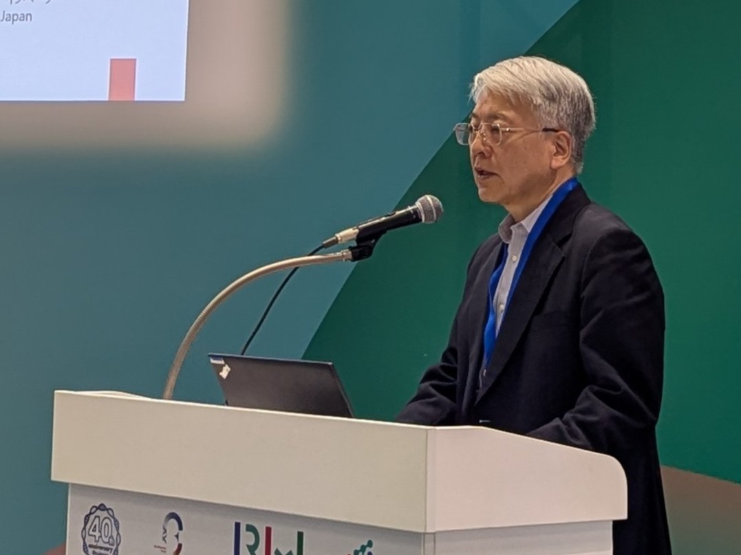 Presentation by Hirohito Katayama